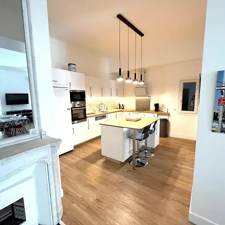 Apartamento Large Haussmanian In The Heart Of Niza